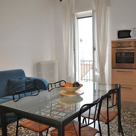 The Romantic Village House - Apartments With Lake View Colonno Eksteriør billede