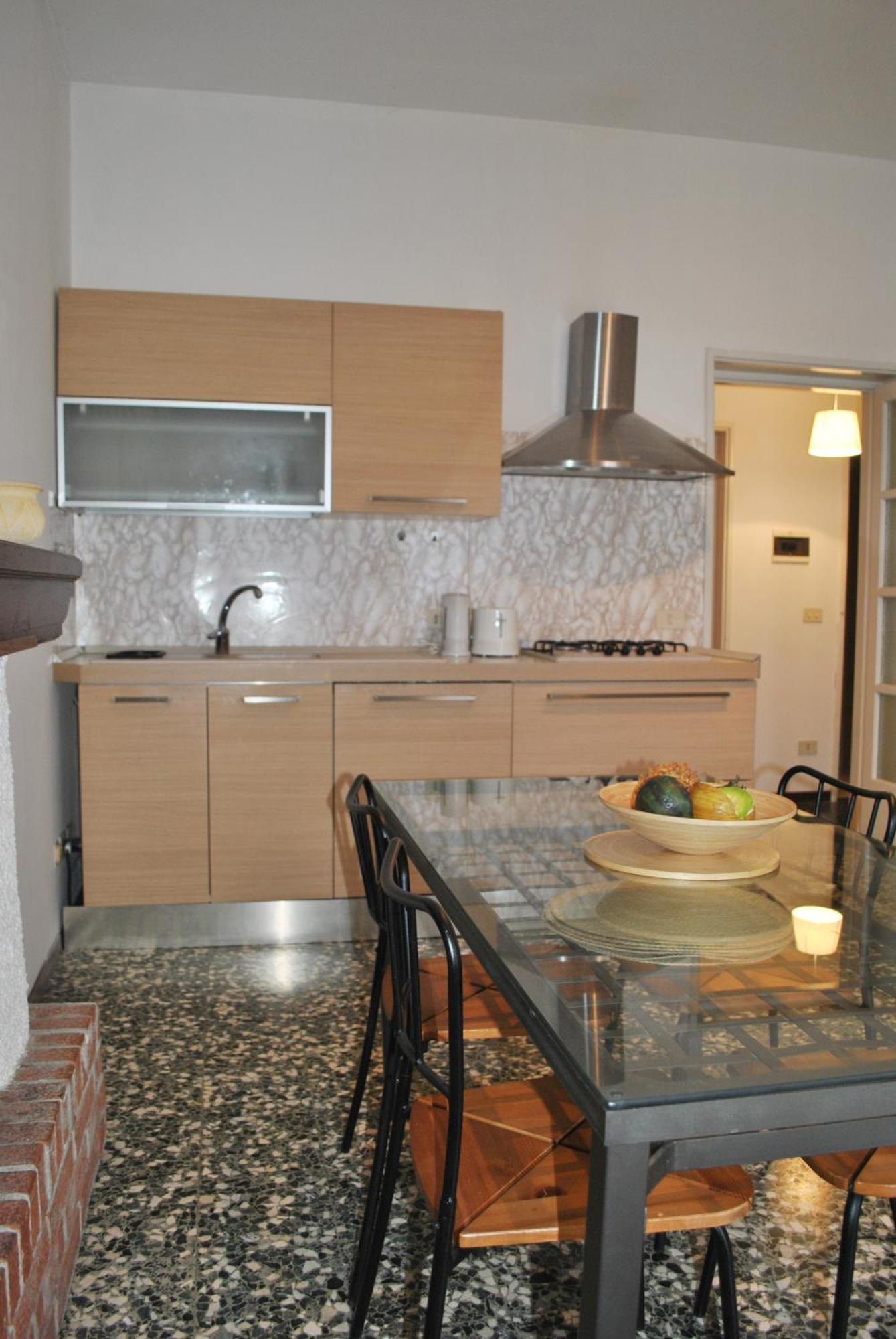 The Romantic Village House - Apartments With Lake View Colonno Eksteriør billede