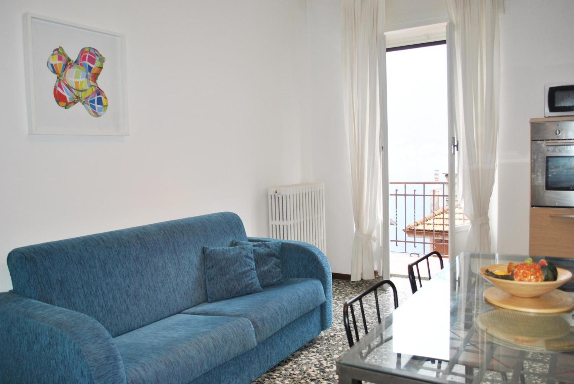 The Romantic Village House - Apartments With Lake View Colonno Eksteriør billede