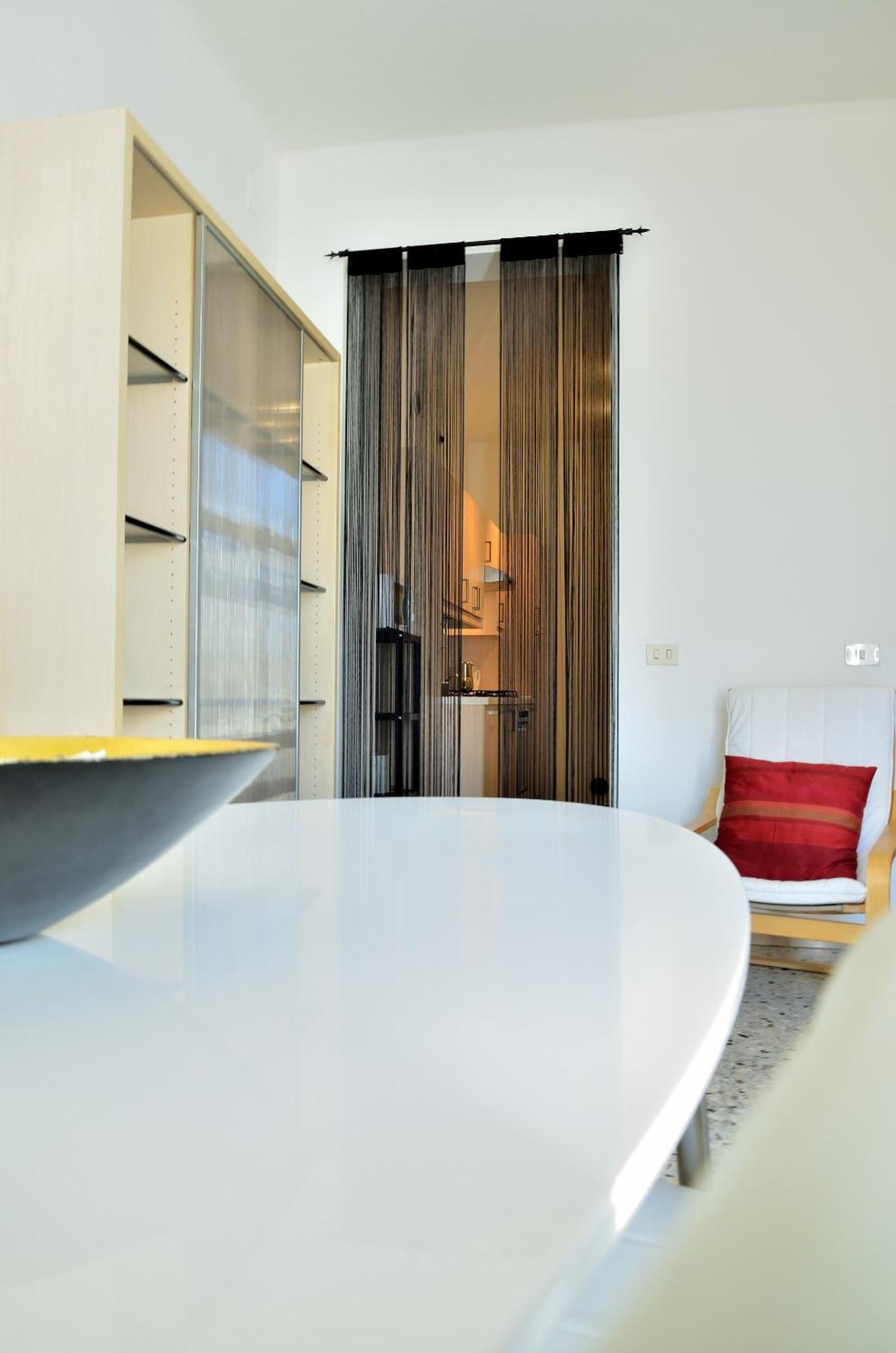 The Romantic Village House - Apartments With Lake View Colonno Eksteriør billede